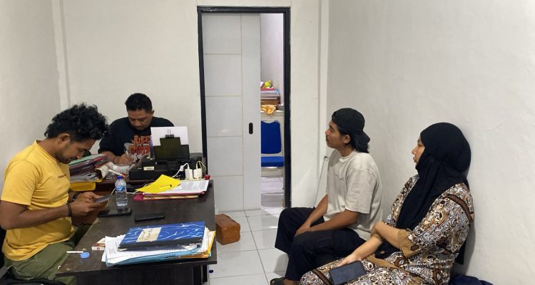 Pemilik kosmetik kecantikan di mintai keterangan oleh penyidik Satreskrim Polres Halmahera Utara